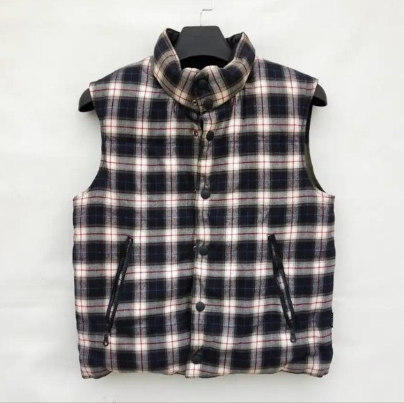 Outdoor Life Sisley Reversible Puffer Vest Big Logo Spellout - Picture 4 of 12